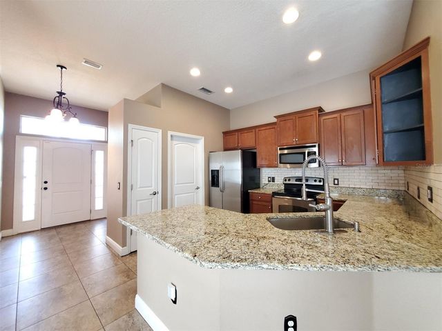 10737 STANDING STONE DRIVE, Wimauma, FL 33598