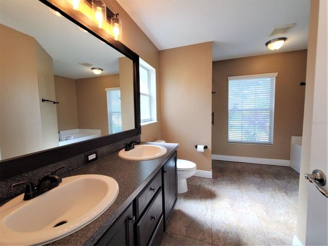 10737 STANDING STONE DRIVE, Wimauma, FL 33598