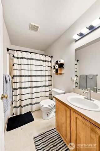 914 288th Street Ct E, Roy, WA 98580