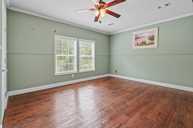 54 Peregrine Ct., Murrells Inlet, SC 29576