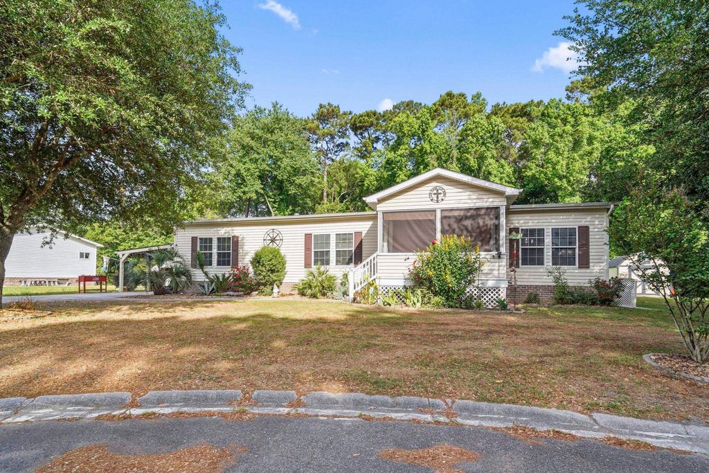 54 Peregrine Ct., Murrells Inlet, SC 29576