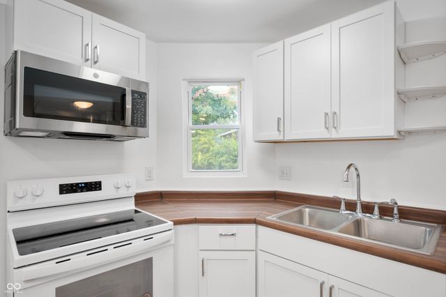 3918 Columbus Avenue, Anderson, IN 46013