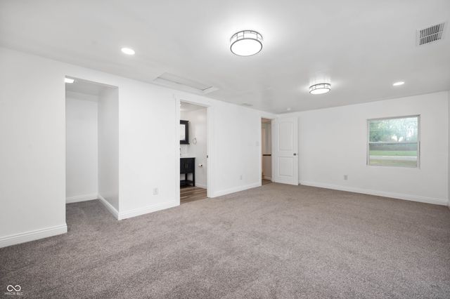 3918 Columbus Avenue, Anderson, IN 46013