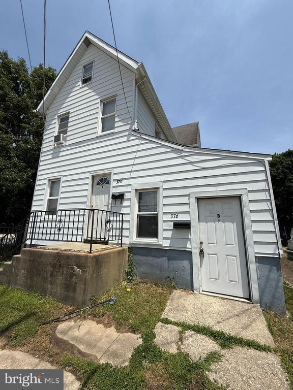 376 E BROADWAY, Salem, NJ 08079