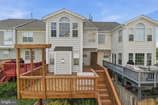 25402 UPPER CLUBHOUSE DR, Chantilly, VA 20152