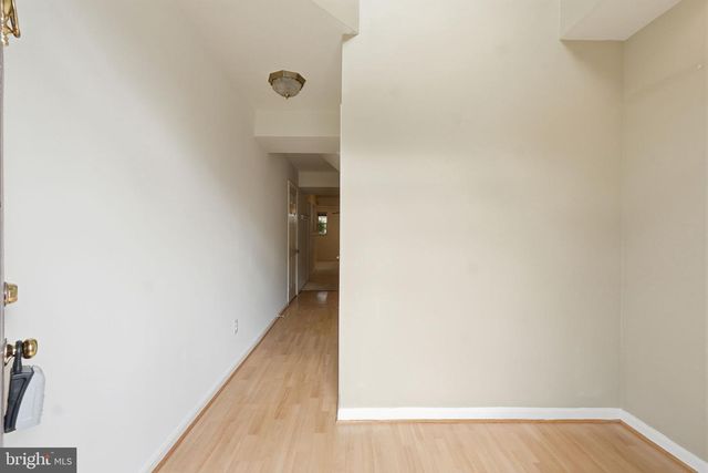 25402 UPPER CLUBHOUSE DR, Chantilly, VA 20152