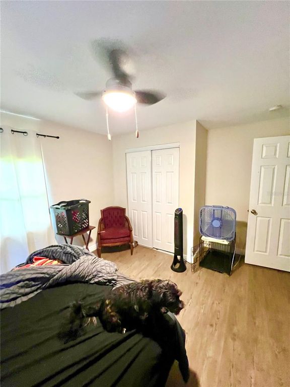 Image 13 of property listing at 1008 GRAY STREET, Plant City, FL 33563