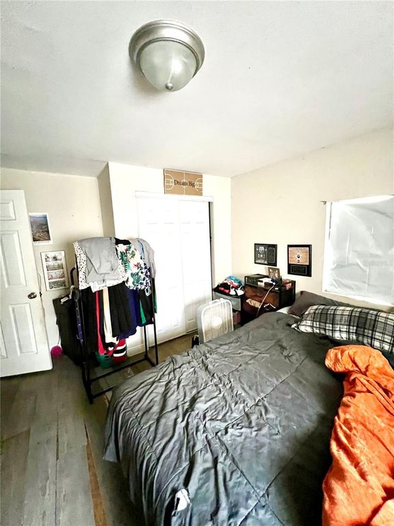 Image 14 of property listing at 1008 GRAY STREET, Plant City, FL 33563