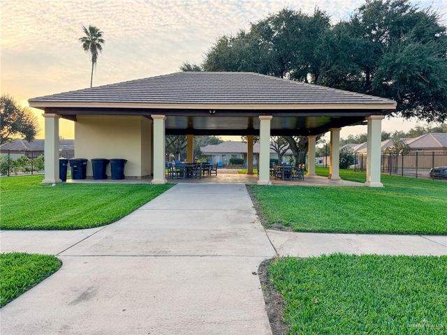 516 E Uphall Avenue, Mcallen, TX 78503