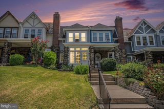 22 E ROUMFORT RD, Philadelphia, PA 19119
