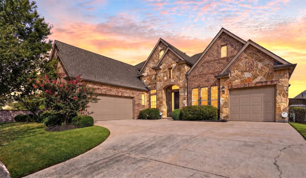 440 Garrison Circle, Lantana, TX 76226 — exterior