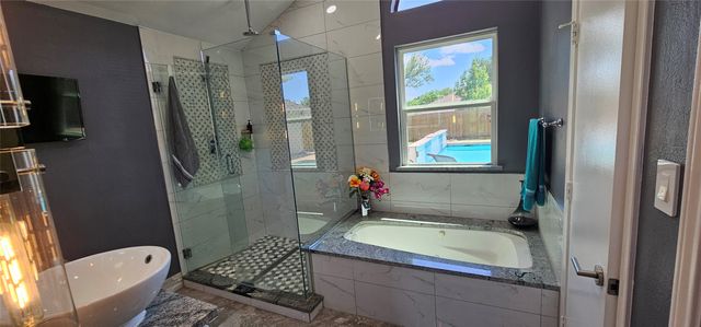 2016 Vista Crest Drive, Carrollton, TX 75007