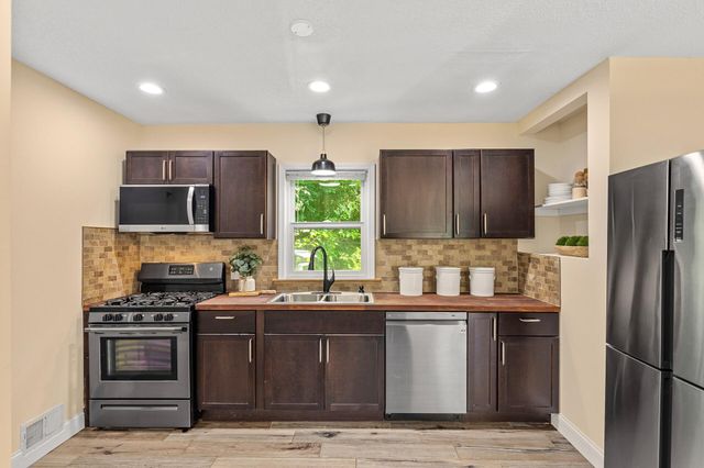 3737 Baker Road, Minnetonka, MN 55305