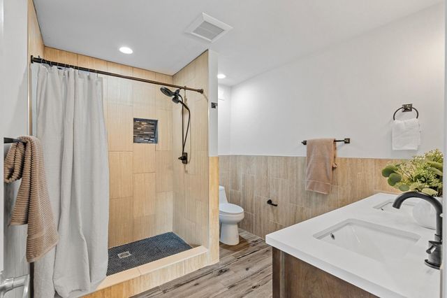 3737 Baker Road, Minnetonka, MN 55305