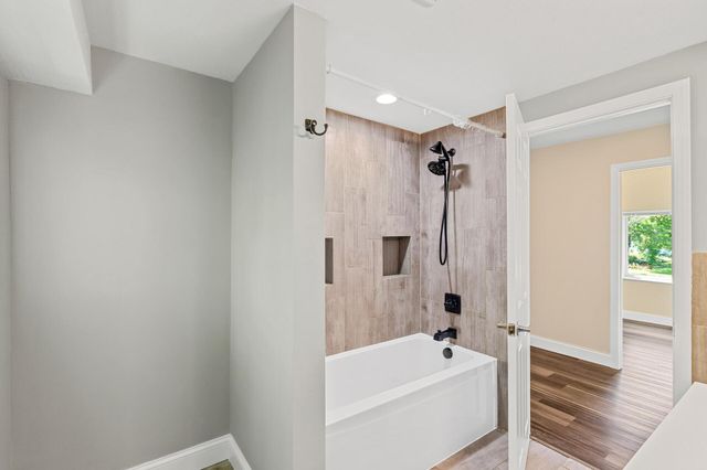 3737 Baker Road, Minnetonka, MN 55305