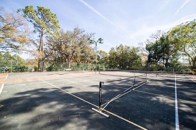 11696 PARKVIEW LANE, Seminole, FL 33772