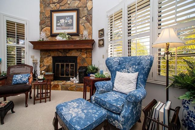 11696 PARKVIEW LANE, Seminole, FL 33772