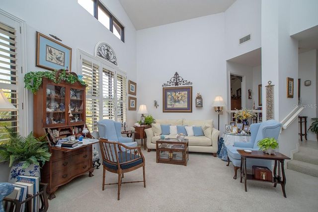 11696 PARKVIEW LANE, Seminole, FL 33772