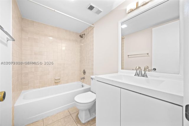 10001 W Atlantic Blvd 316, Coral Springs, FL 33071