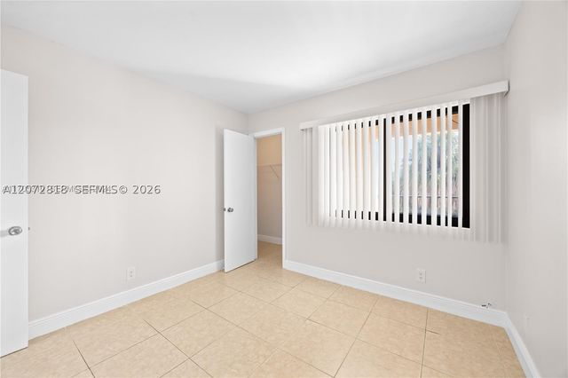 10001 W Atlantic Blvd 316, Coral Springs, FL 33071