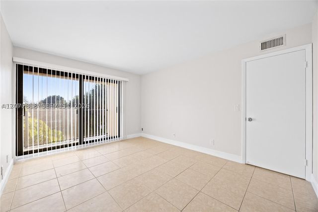 10001 W Atlantic Blvd 316, Coral Springs, FL 33071