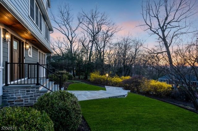 143 Huron Dr, Chatham Twp., NJ 07928