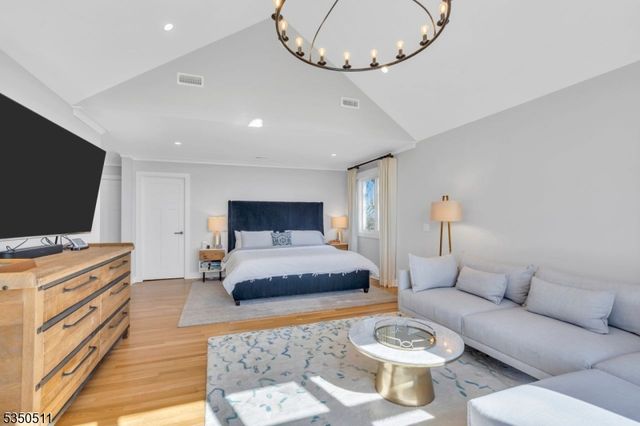 143 Huron Dr, Chatham Twp., NJ 07928