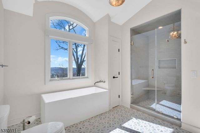 143 Huron Dr, Chatham Twp., NJ 07928