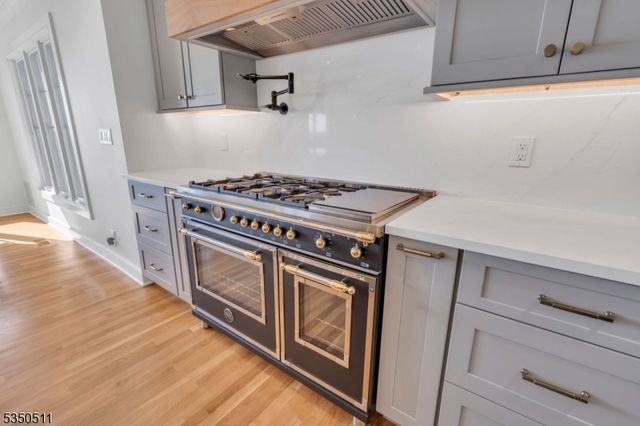 143 Huron Dr, Chatham Twp., NJ 07928