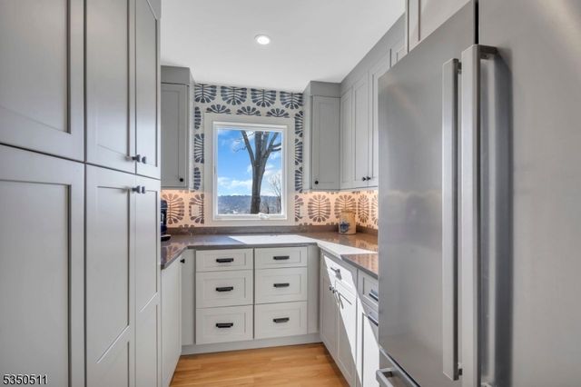 143 Huron Dr, Chatham Twp., NJ 07928