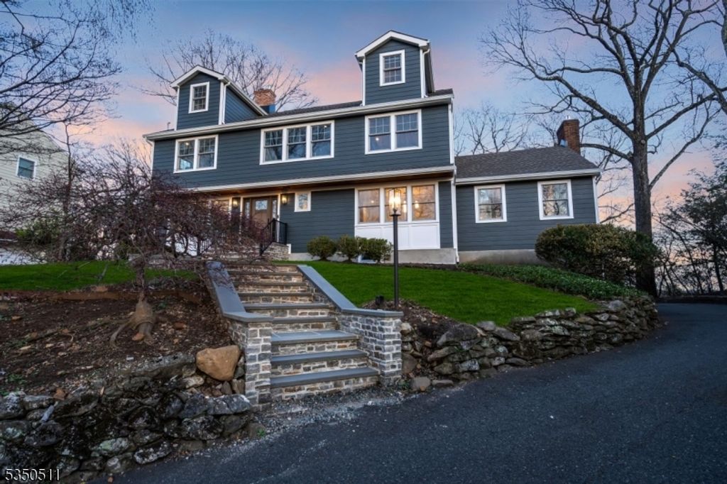 143 Huron Dr, Chatham Twp., NJ 07928