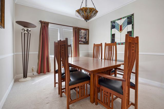 335 W Carriage Lane, Bensenville, IL 60106