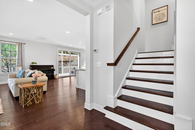 221 Birdsgrove Court, Cary, NC 27519