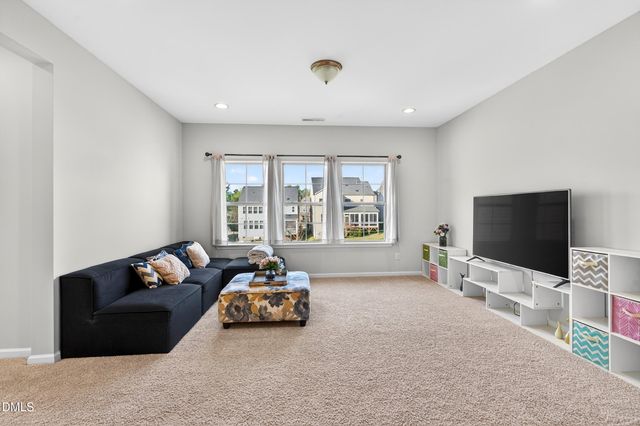 221 Birdsgrove Court, Cary, NC 27519