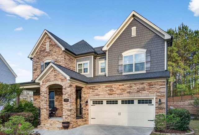 221 Birdsgrove Court, Cary, NC 27519