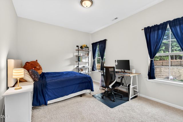 221 Birdsgrove Court, Cary, NC 27519