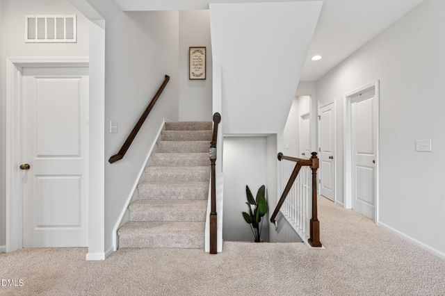 221 Birdsgrove Court, Cary, NC 27519