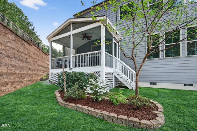 221 Birdsgrove Court, Cary, NC 27519