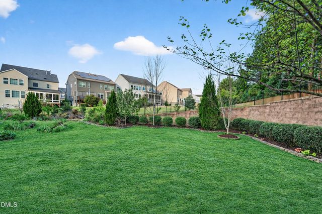 221 Birdsgrove Court, Cary, NC 27519