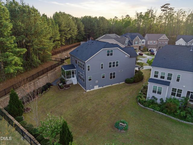 221 Birdsgrove Court, Cary, NC 27519