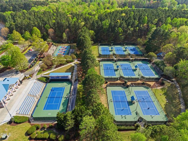 221 Birdsgrove Court, Cary, NC 27519