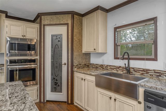 132 Nelson Drive, Stonewall, LA 71078