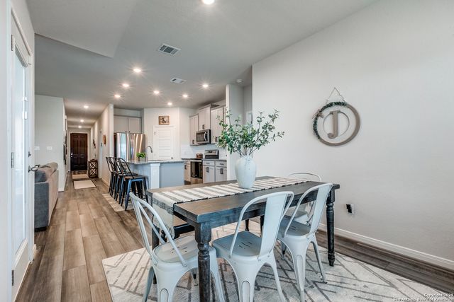 217 Goodfella Ave, Cibolo, TX 78108