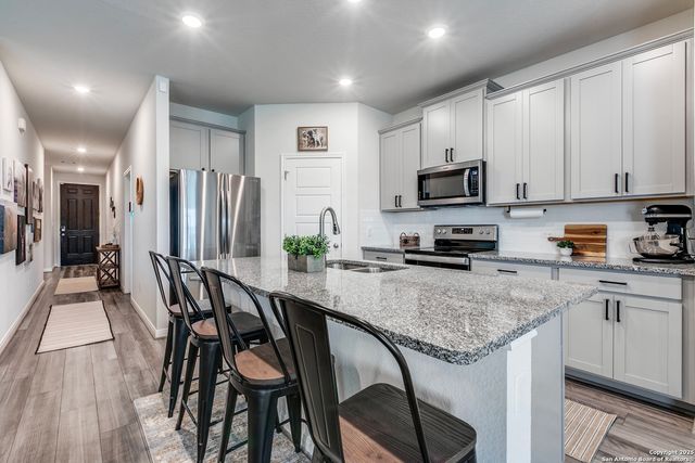 217 Goodfella Ave, Cibolo, TX 78108