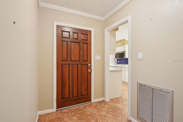 11732 MOFFAT AVENUE, Tampa, FL 33617