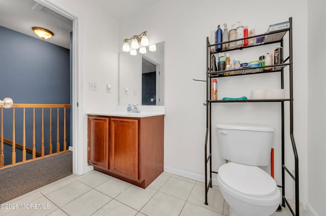 4 Wood Avenue, Middletown, NJ 07758