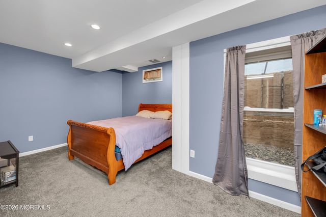 4 Wood Avenue, Middletown, NJ 07758