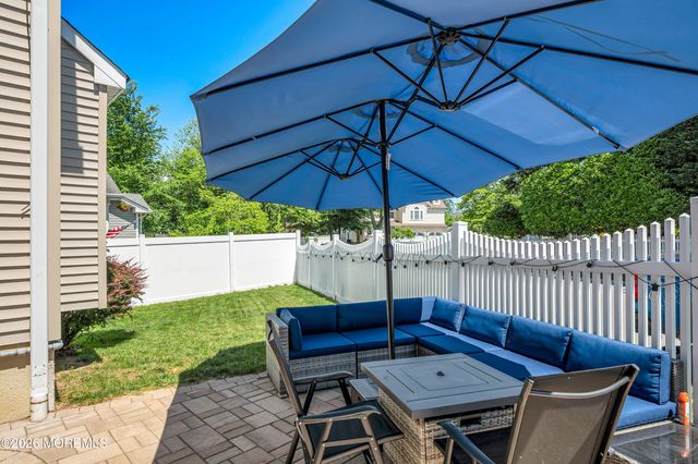 4 Wood Avenue, Middletown, NJ 07758