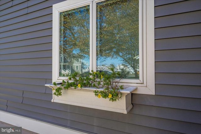 743 LAUREL AVE, Ocean City, MD 21842