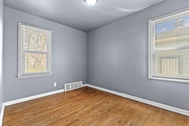 19990 Pinehurst Street, Detroit, MI 48221